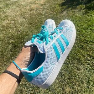 Men’s Addis’s sneakers size 11